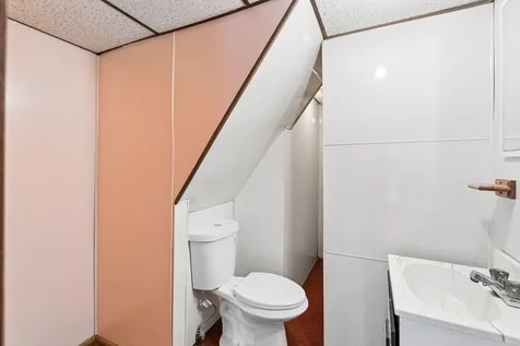 8 Vigue Street Waterville ME 04901