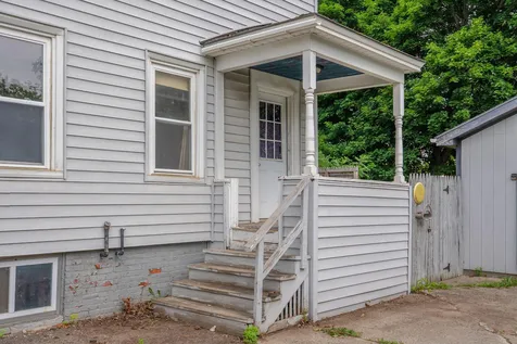 8 Vigue Street Waterville ME 04901