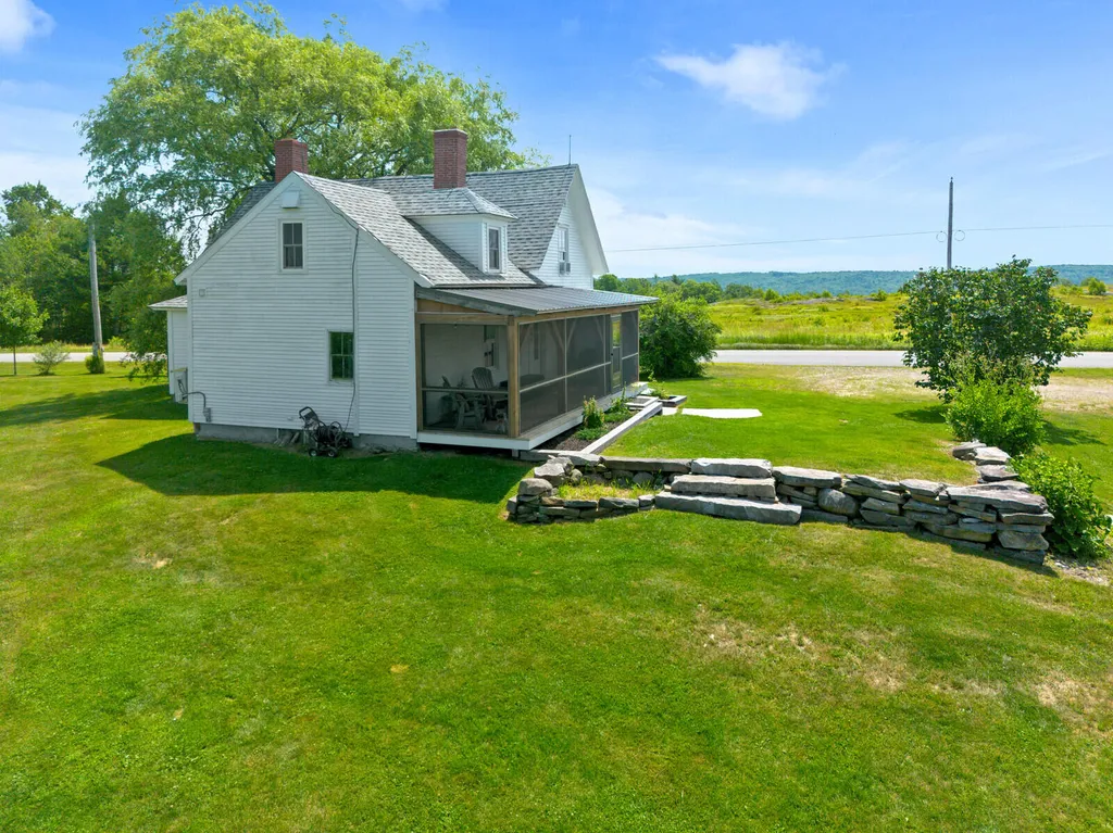 2140 Level Hill Road Palermo ME 04354