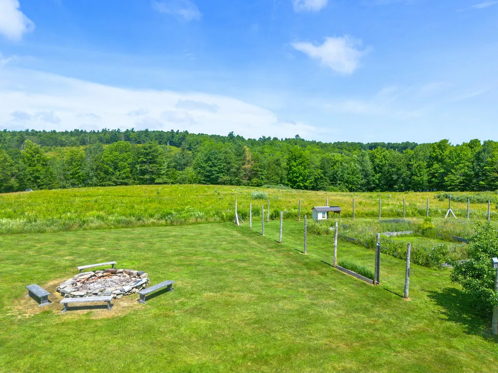 2140 Level Hill Road Palermo ME 04354