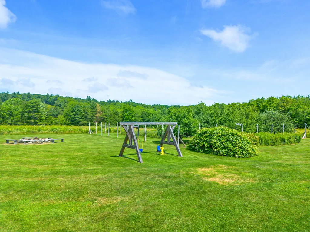 2140 Level Hill Road Palermo ME 04354