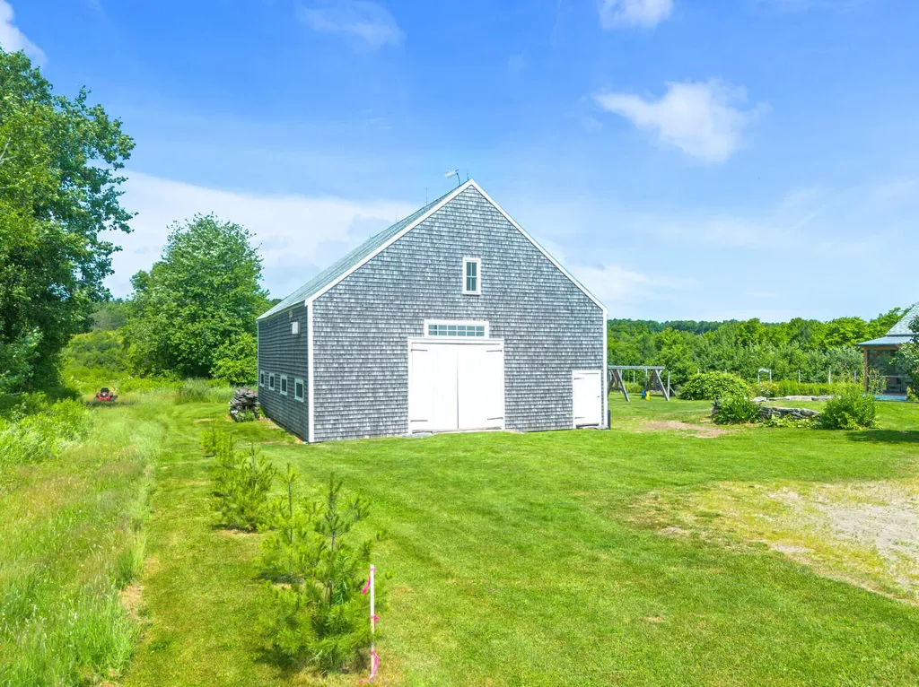 2140 Level Hill Road Palermo ME 04354