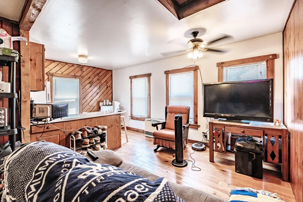 25 Evergreen Avenue Old Orchard Beach ME 04064