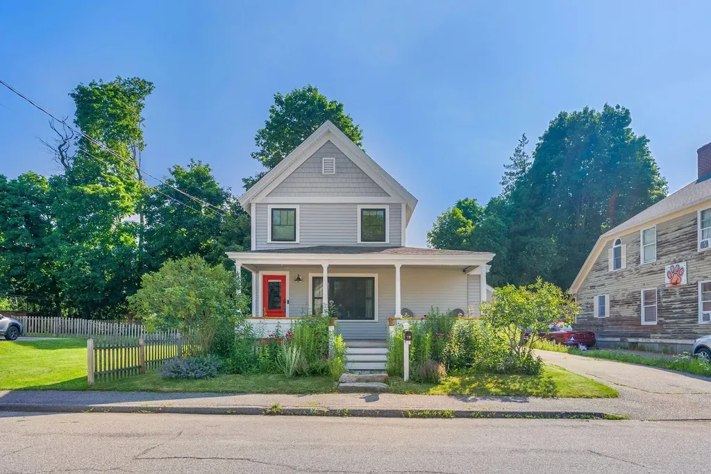 35 Ray Street Biddeford ME 04005