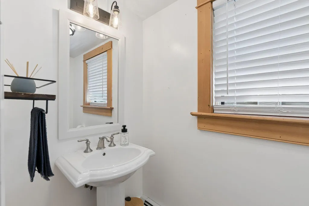 35 Ray Street Biddeford ME 04005