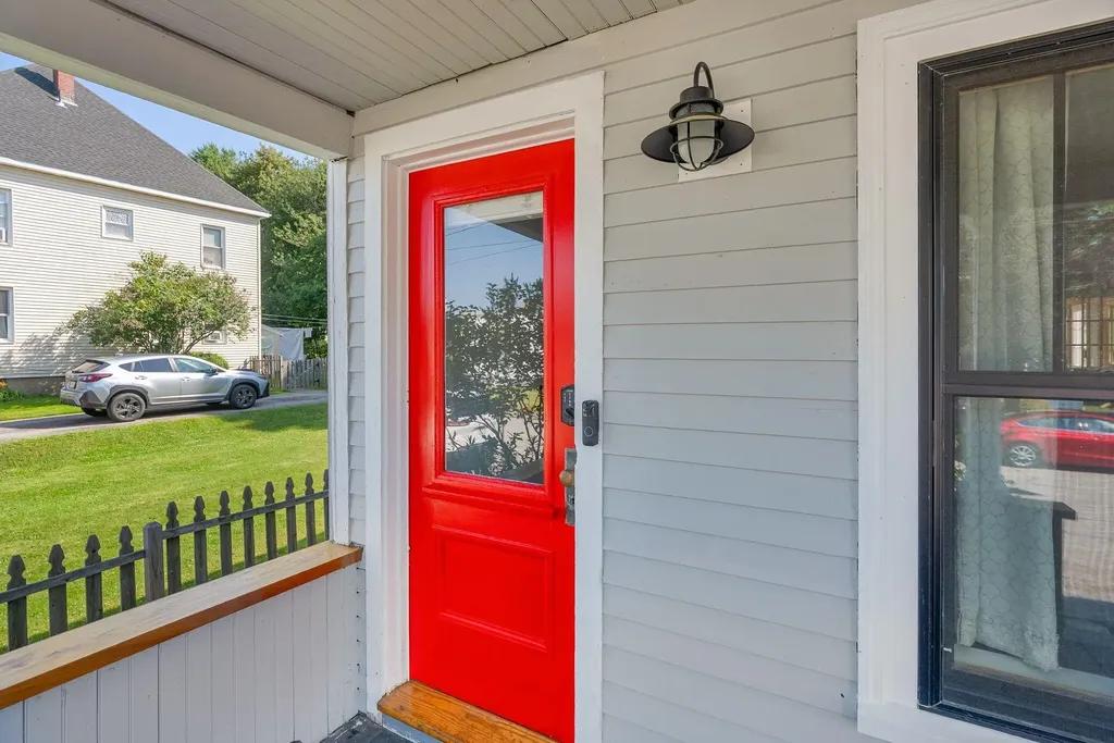 35 Ray Street Biddeford ME 04005