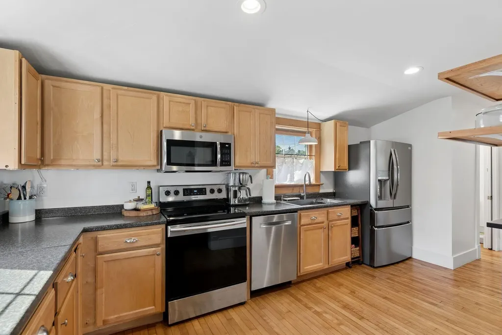 35 Ray Street Biddeford ME 04005