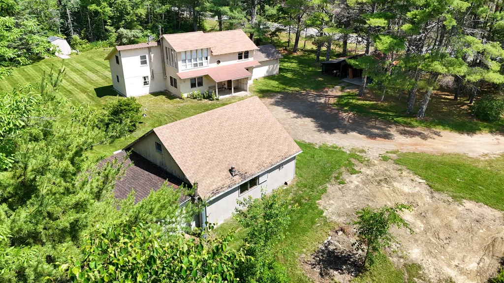 1462 Waterville Waldo ME 04915