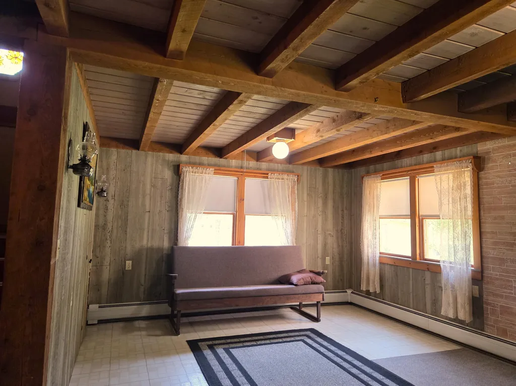 1462 Waterville Waldo ME 04915