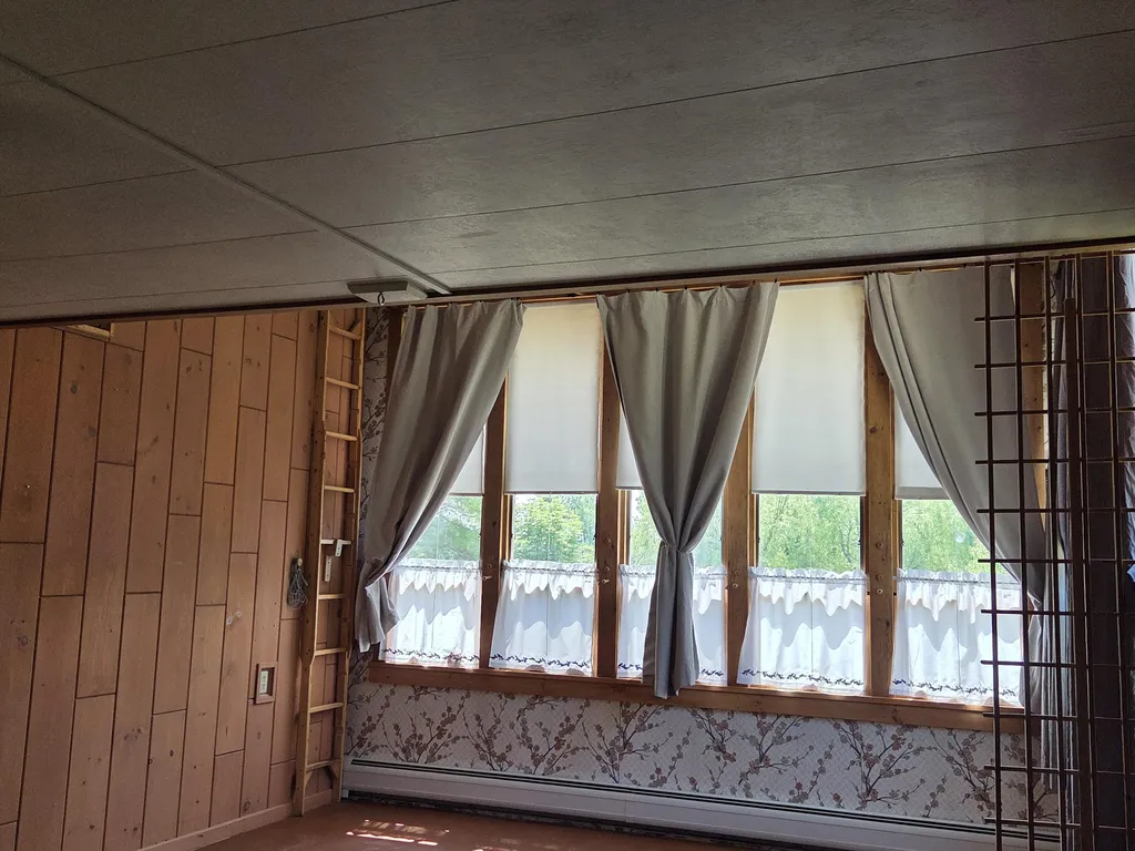 1462 Waterville Waldo ME 04915