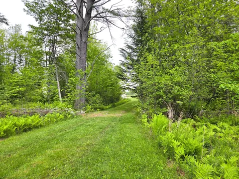 1462 Waterville Waldo ME 04915