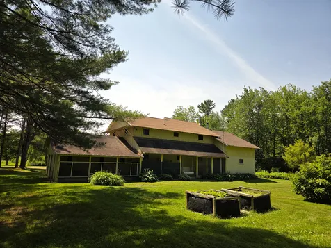 1462 Waterville Waldo ME 04915