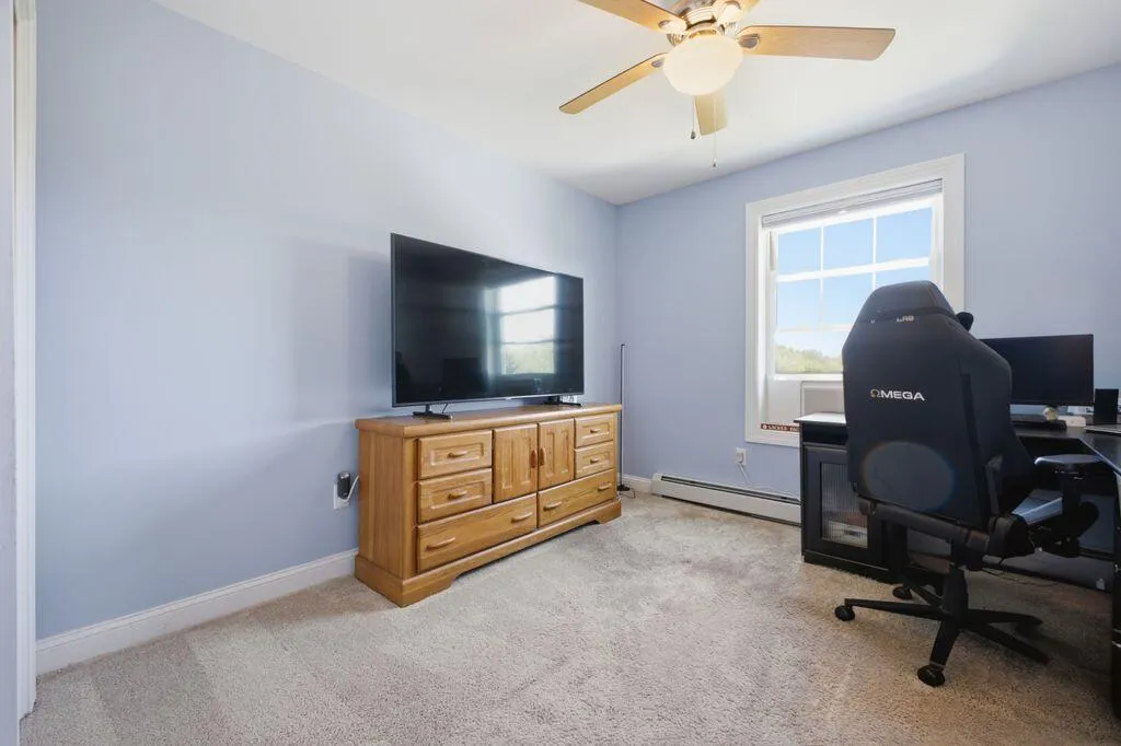 16 Cumberland Lane Gorham ME 04038