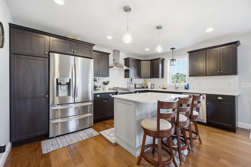 16 Cumberland Lane Gorham ME 04038