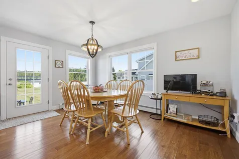 16 Cumberland Lane Gorham ME 04038