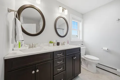 16 Cumberland Lane Gorham ME 04038