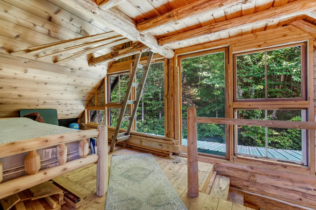 2901 Long Falls Dam Road Highland Plt ME 04961