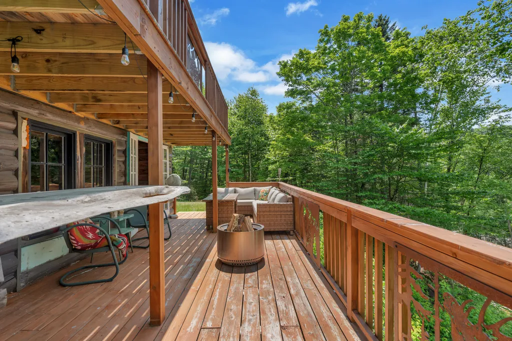 2901 Long Falls Dam Road Highland Plt ME 04961