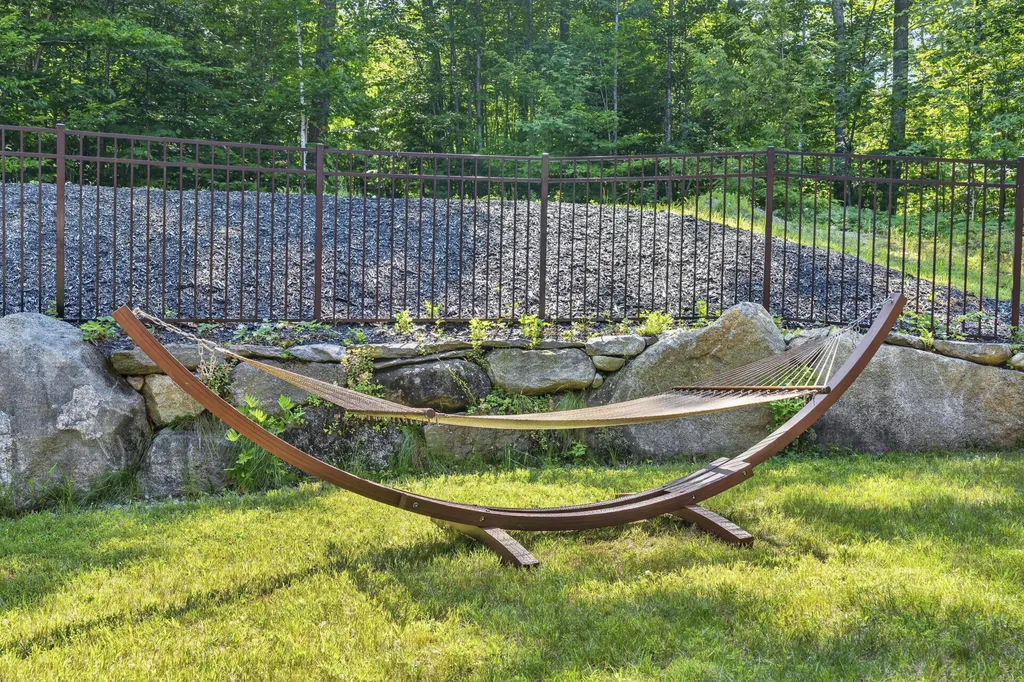 4 Oak Ridge Road Bethel ME 04217