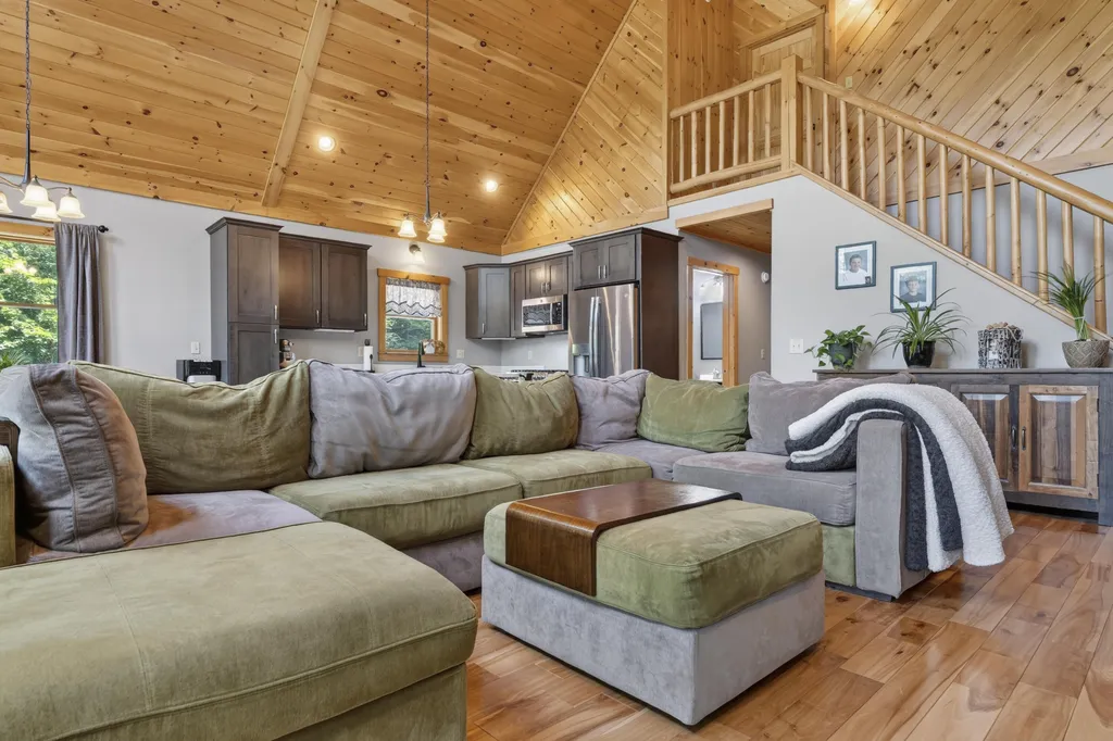 4 Oak Ridge Road Bethel ME 04217