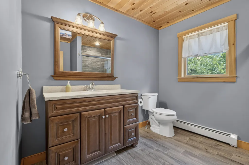 4 Oak Ridge Road Bethel ME 04217