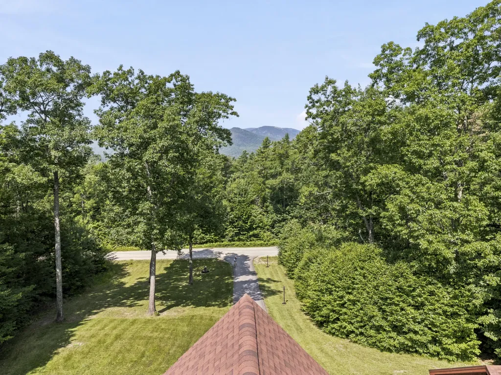 4 Oak Ridge Road Bethel ME 04217