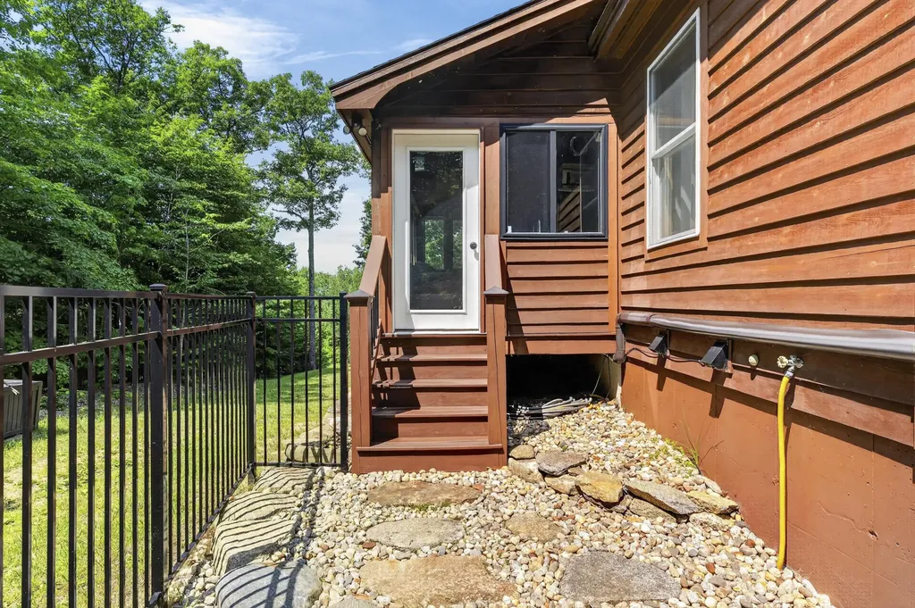 4 Oak Ridge Road Bethel ME 04217