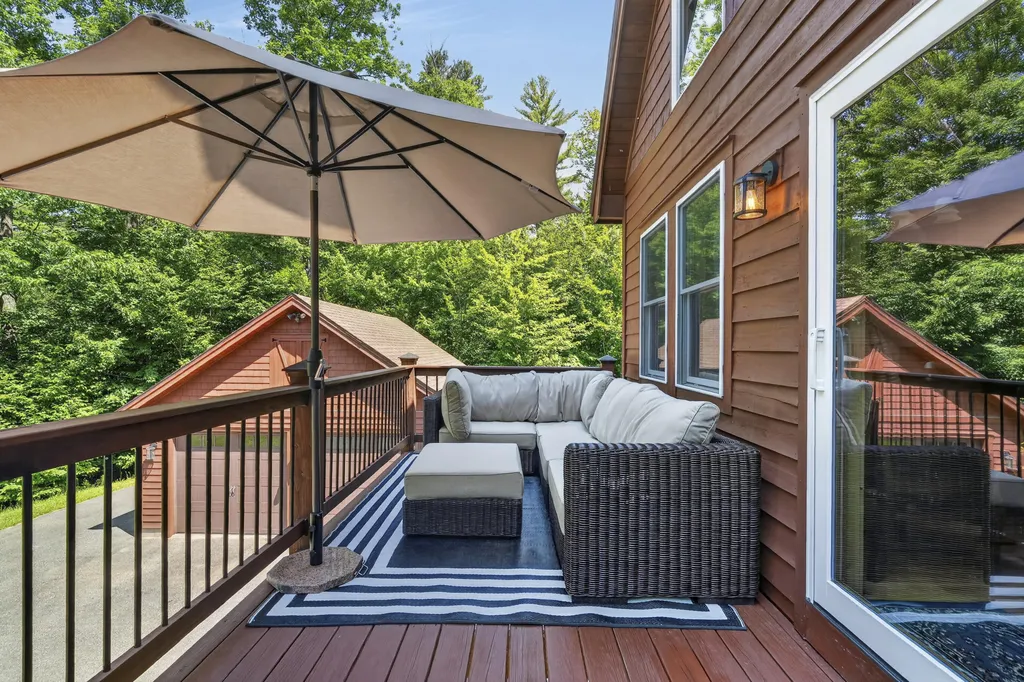 4 Oak Ridge Road Bethel ME 04217