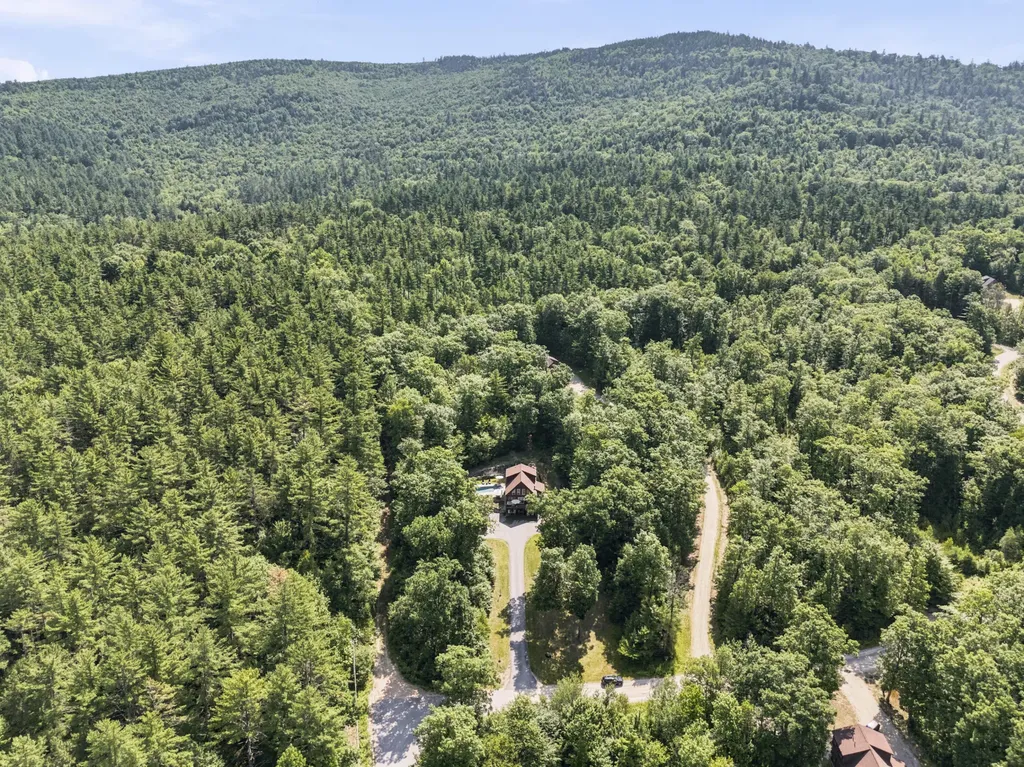 4 Oak Ridge Road Bethel ME 04217