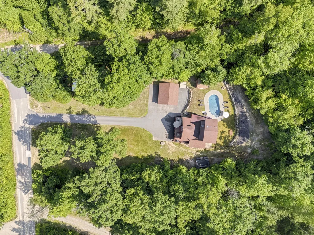 4 Oak Ridge Road Bethel ME 04217
