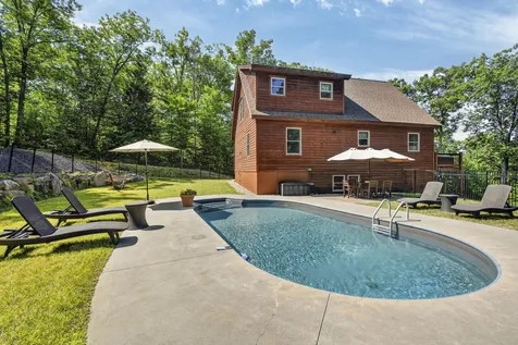 4 Oak Ridge Road Bethel ME 04217