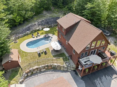 4 Oak Ridge Road Bethel ME 04217