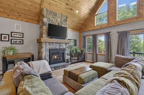 4 Oak Ridge Road Bethel ME 04217