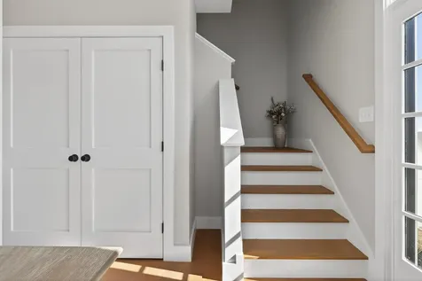 162 Owl's Nest Road Portland ME 04102