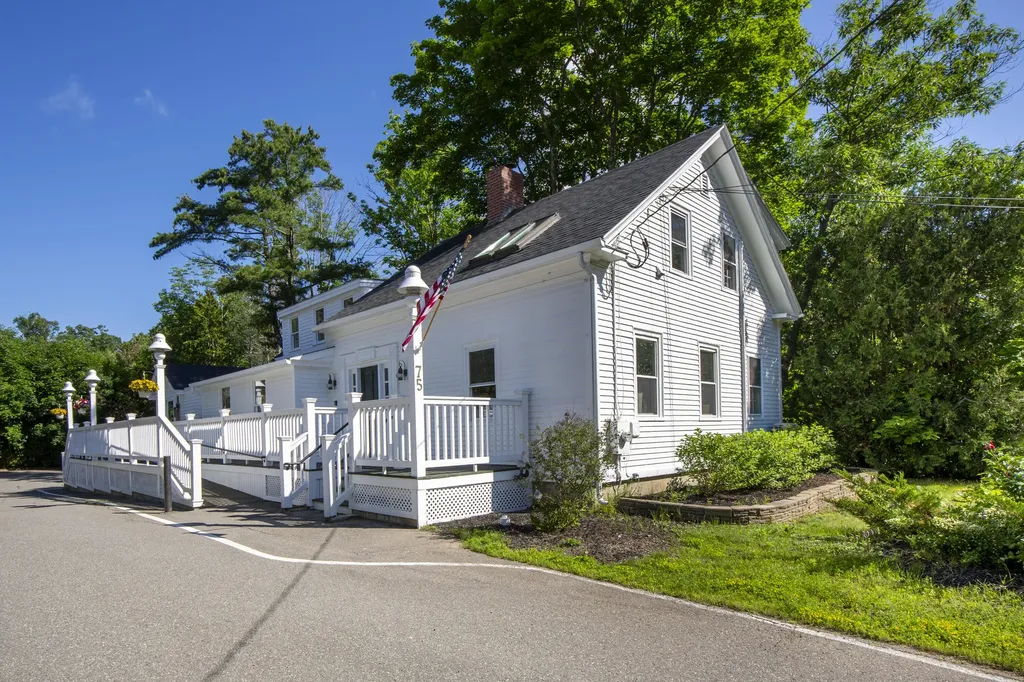 75 Elm Street Camden ME 04843