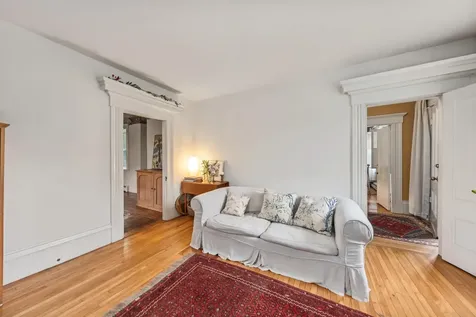 28 Pleasant Street Waldoboro ME 04572