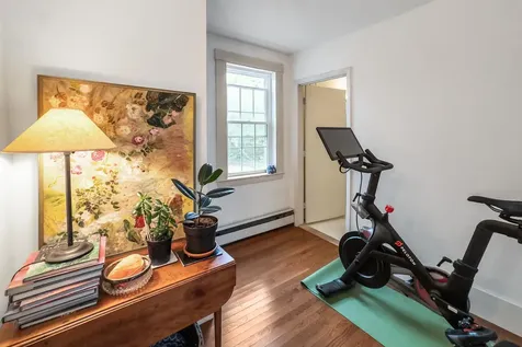 28 Pleasant Street Waldoboro ME 04572