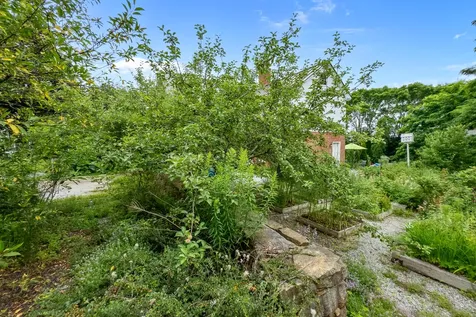 28 Pleasant Street Waldoboro ME 04572