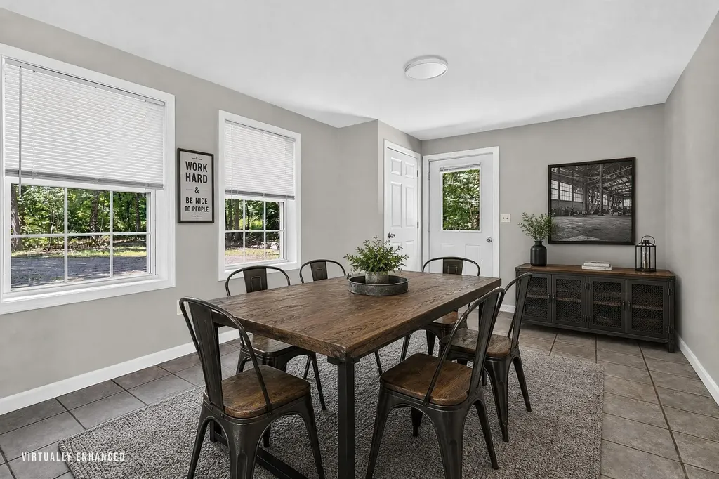 25 Matthews Avenue Vassalboro ME 04989