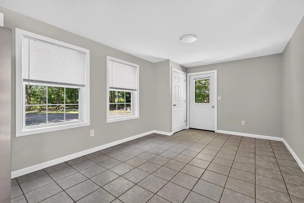 25 Matthews Avenue Vassalboro ME 04989