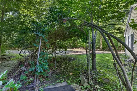 25 Matthews Avenue Vassalboro ME 04989