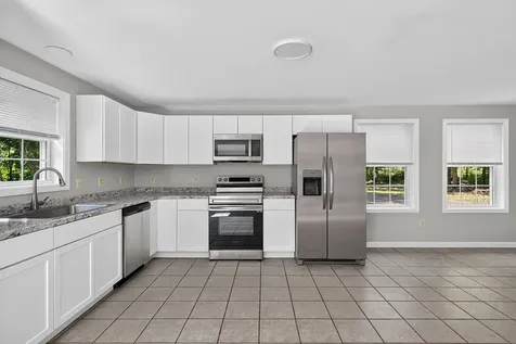 25 Matthews Avenue Vassalboro ME 04989