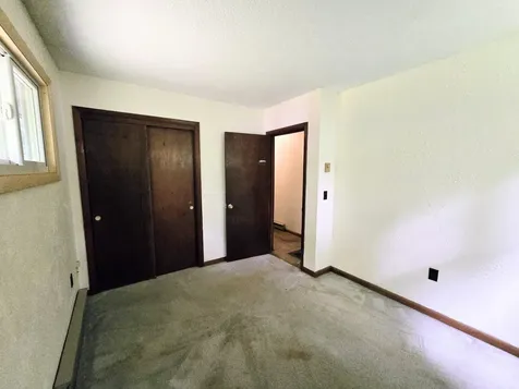 21 Pinhook Road Bridgton ME 04009