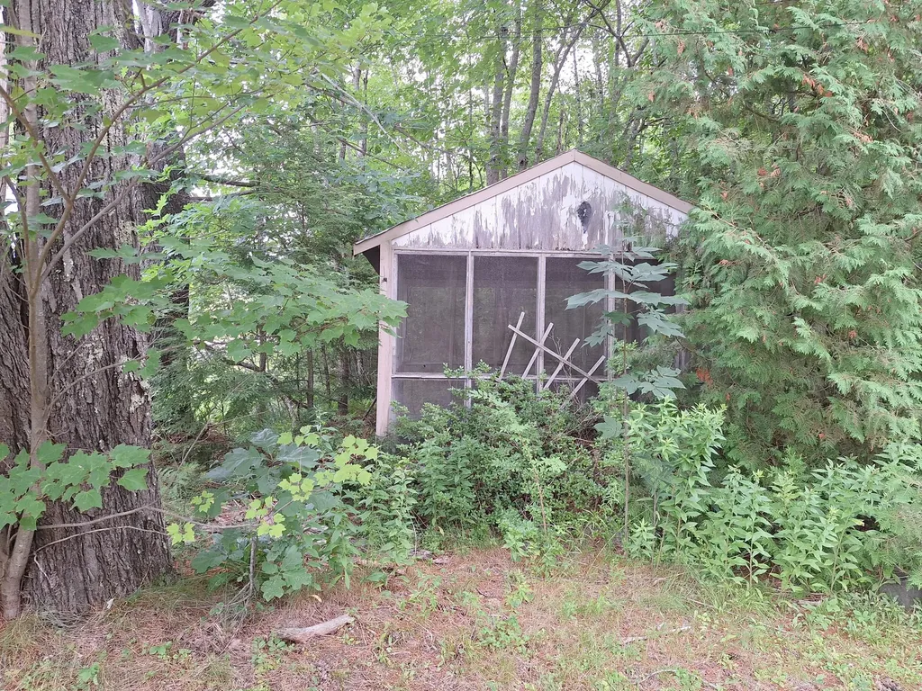 213 Hanscomb School Road Limington ME 04049