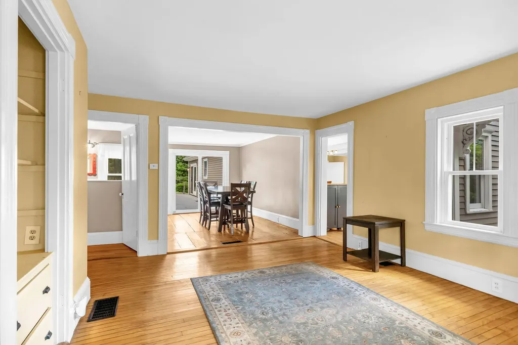 155 West Road Waterboro ME 04087