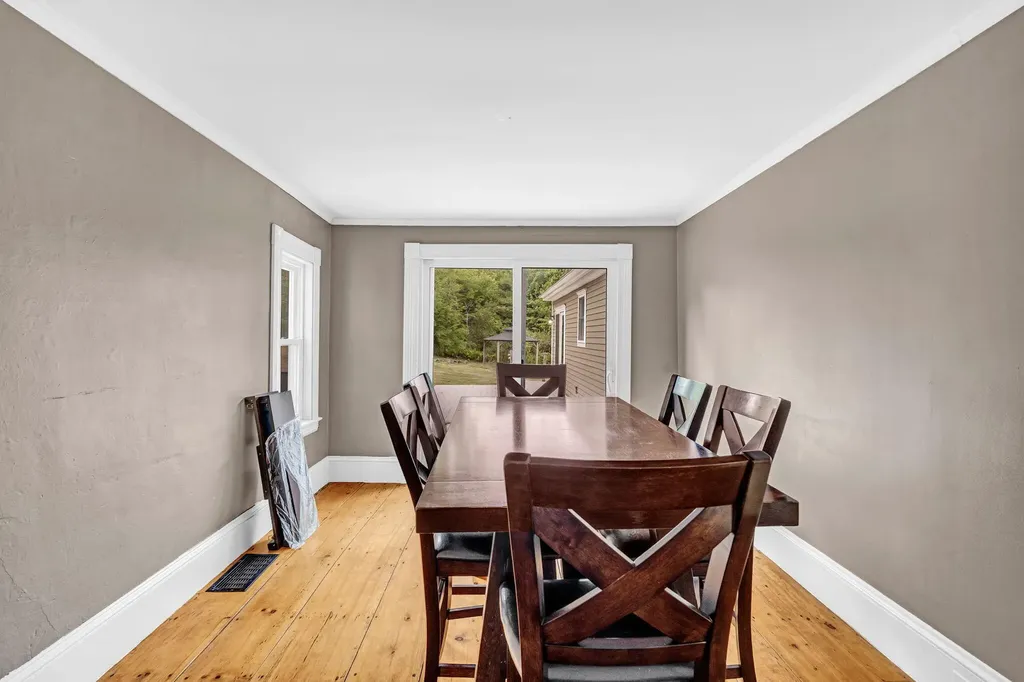155 West Road Waterboro ME 04087