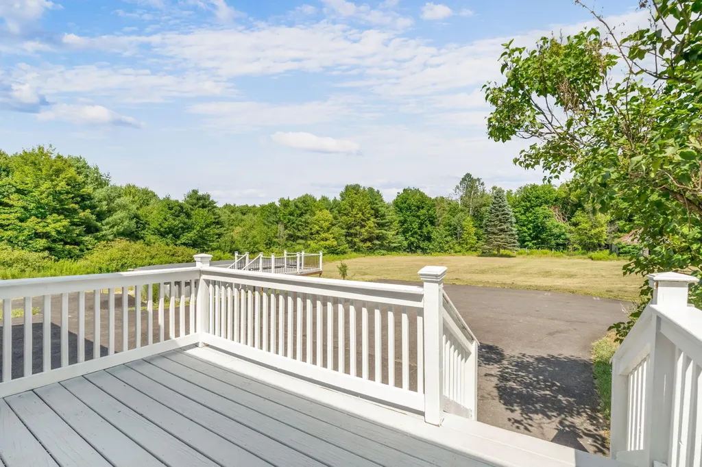 155 West Road Waterboro ME 04087