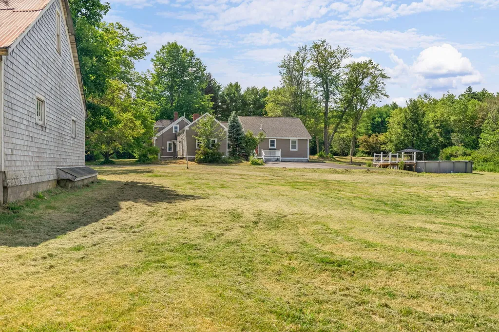 155 West Road Waterboro ME 04087