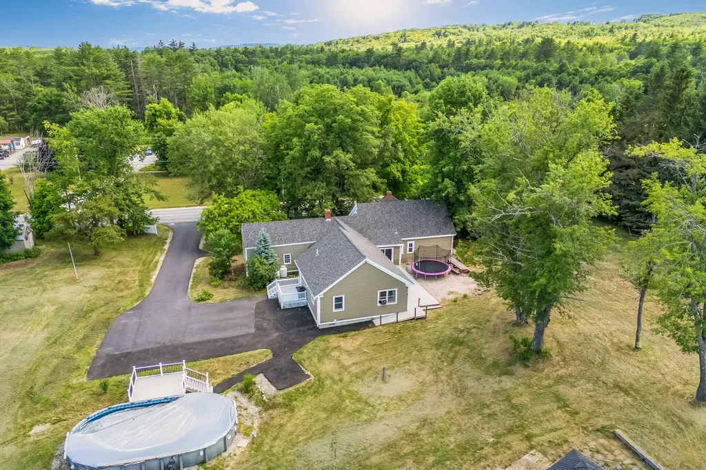 155 West Road Waterboro ME 04087