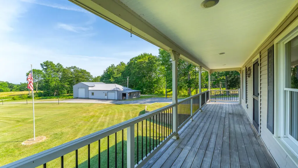 473 Bay Road Bowdoinham ME 04008